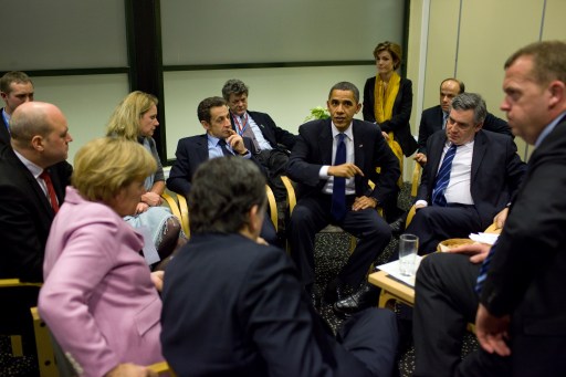 Barack_Obama_Obama_with_European_leaders_at_the_United_Nations_Climate_Change_Conference_in_Copenhagen